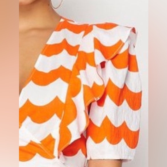 NWOT The Sang Linen Crossover blue and white top - Picture 4 of 8